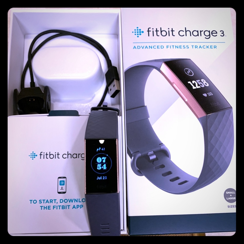 FitBit Charge 3 Rose gold